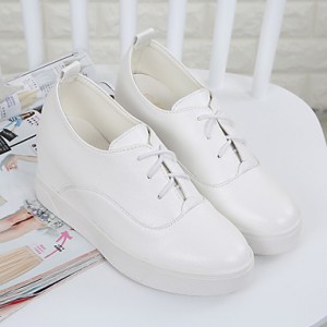 Women's Flats Winter Comfort / Round Toe / Closed Toe Microfibre Casual PlatformBlack / White Walking