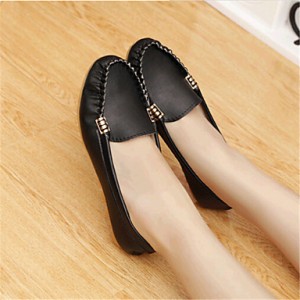 Women's Spring / Fall Comfort Leatherette Outdoor / Casual Flat Heel Others Black / Green / Pink / White